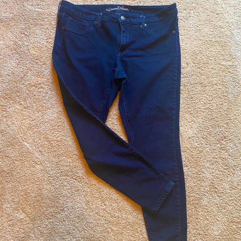 Universal Thread Dark Wash Jeans